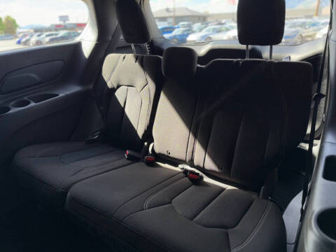 2021 Chrysler Pacifica Touring