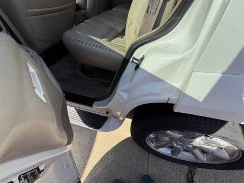 2000 Cadillac Escalade