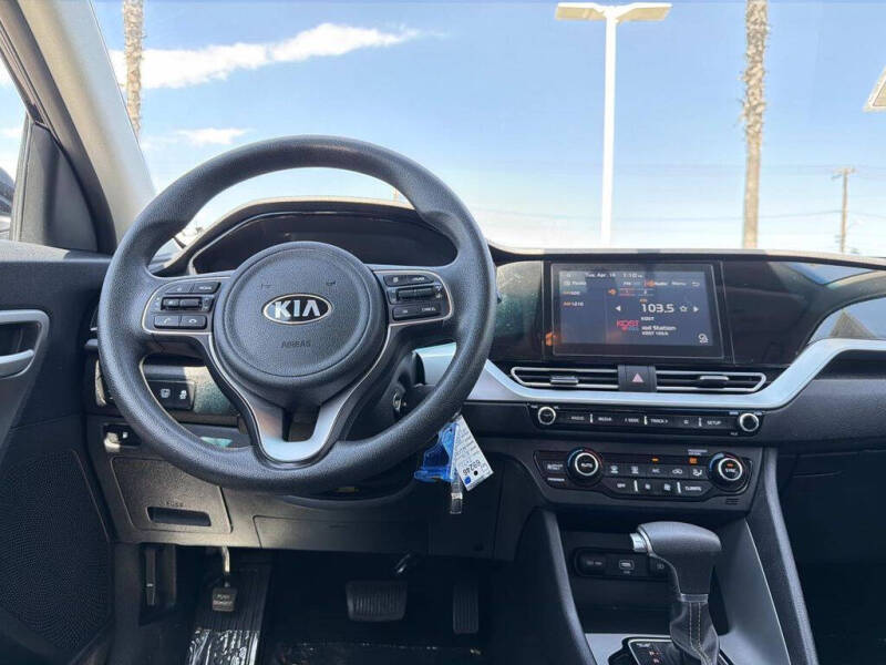 2021 Kia Niro LX