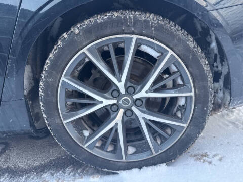 2018 Volvo S90 T5 Momentum