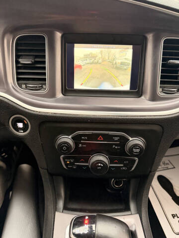 2019 Dodge Charger SXT