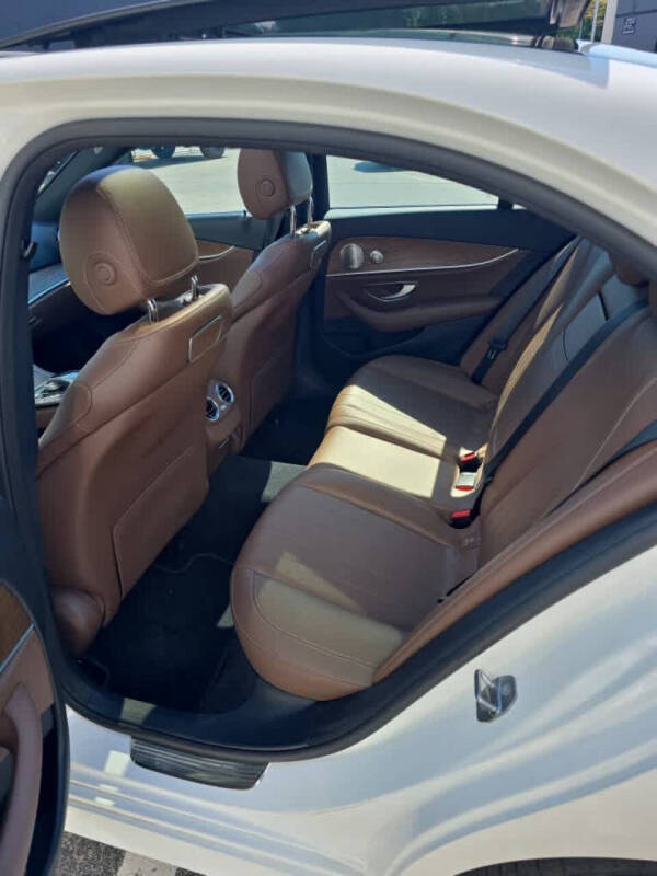 2018 Mercedes-Benz E-Class E 300