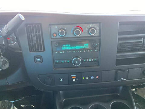 2021 Chevrolet Express 2500