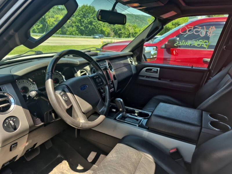 2012 Ford Expedition Limited