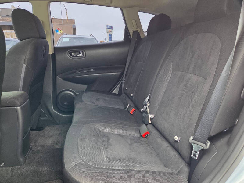 2015 Nissan Rogue Select S