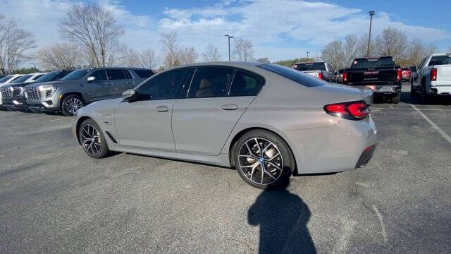 2022 BMW 5 Series 530e