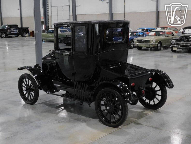1918 Ford Model T