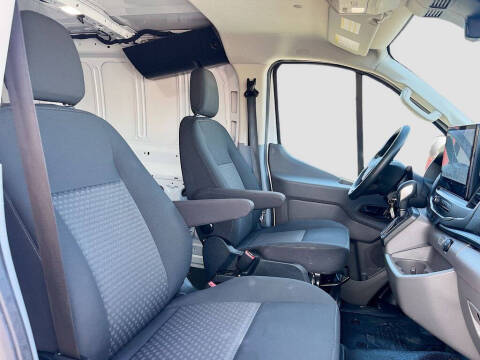 2025 Ford Transit