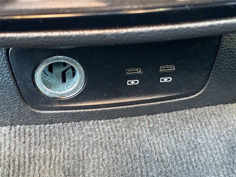 2021 Audi Q3 quattro S line Premium 45 TFSI