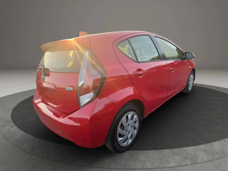 2015 Toyota Prius c