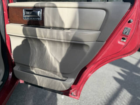 2014 Lincoln Navigator