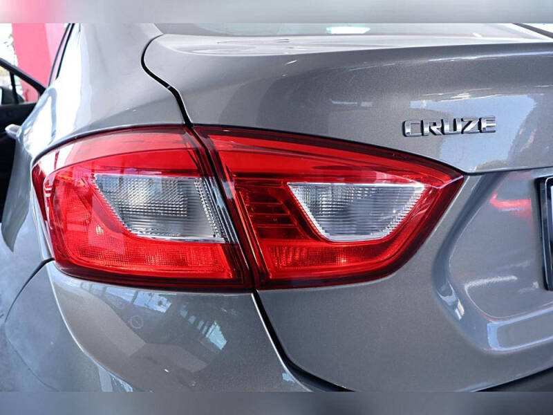 2018 Chevrolet Cruze LT Auto