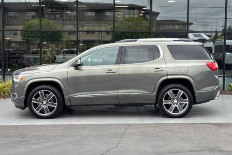 2017 GMC Acadia Denali
