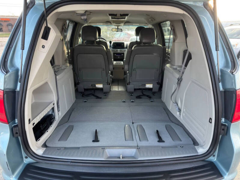 2009 Volkswagen Routan