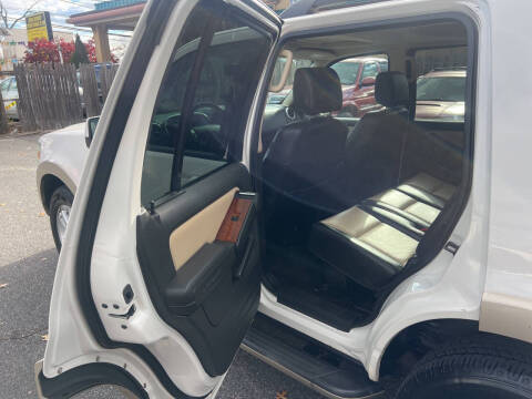 2008 Ford Explorer Eddie Bauer