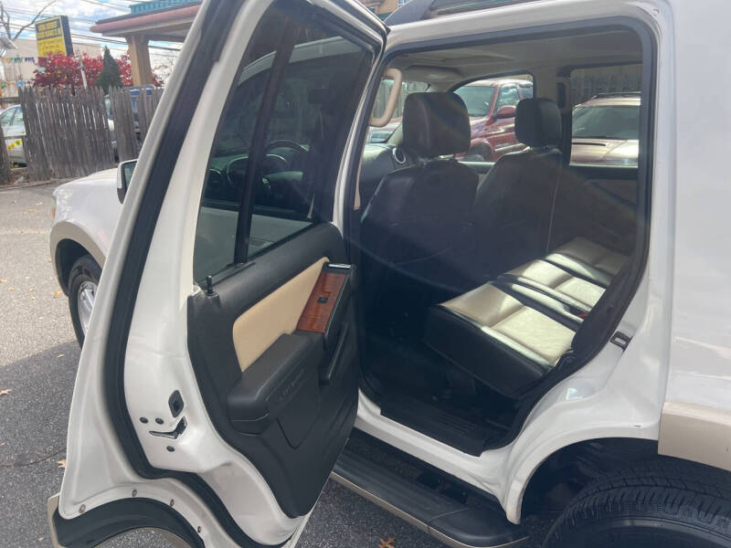 2008 Ford Explorer Eddie Bauer