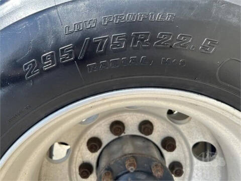 2014 Freightliner Cascadia