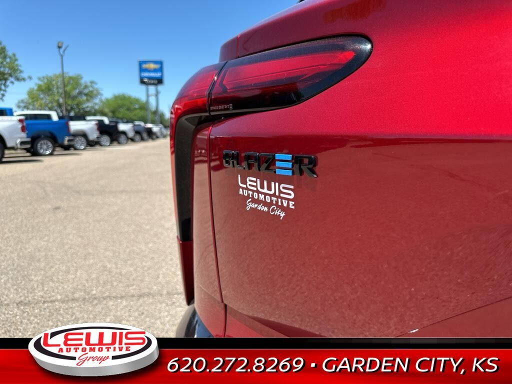 2024 Chevrolet Blazer EV for sale at Lewis Chevrolet of Garden City in Garden City, KS