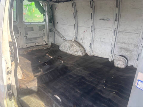 2000 Chevrolet Express G2500