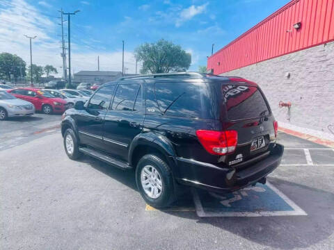 2005 Toyota Sequoia SR5