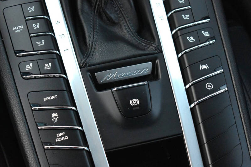 2021 Porsche Macan