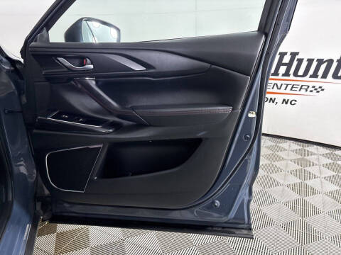 2023 Mazda CX-9 Carbon Edition