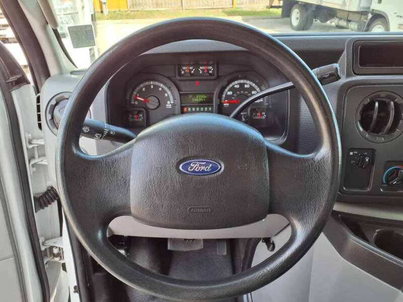 2012 Ford E-Series E-450 SD