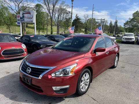2015 Nissan Altima for sale at Honor Auto Sales in Madison TN