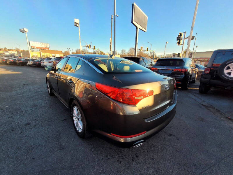 2011 Kia Optima LX