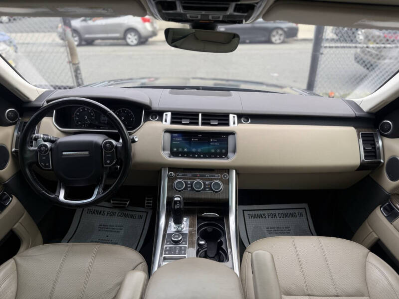 2017 Land Rover Range Rover Sport Supercharged Dynamic