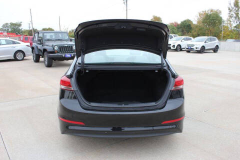 2018 Hyundai Elantra