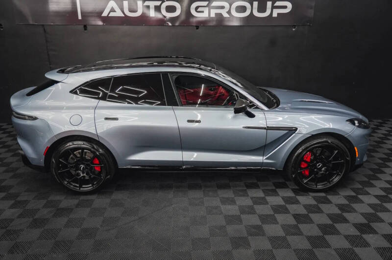 2021 Aston Martin DBX