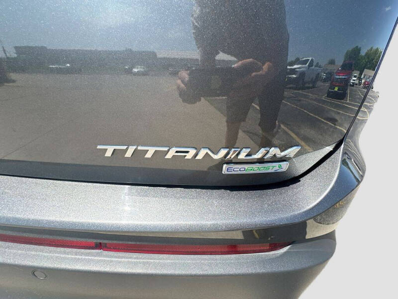 2017 Ford Edge Titanium