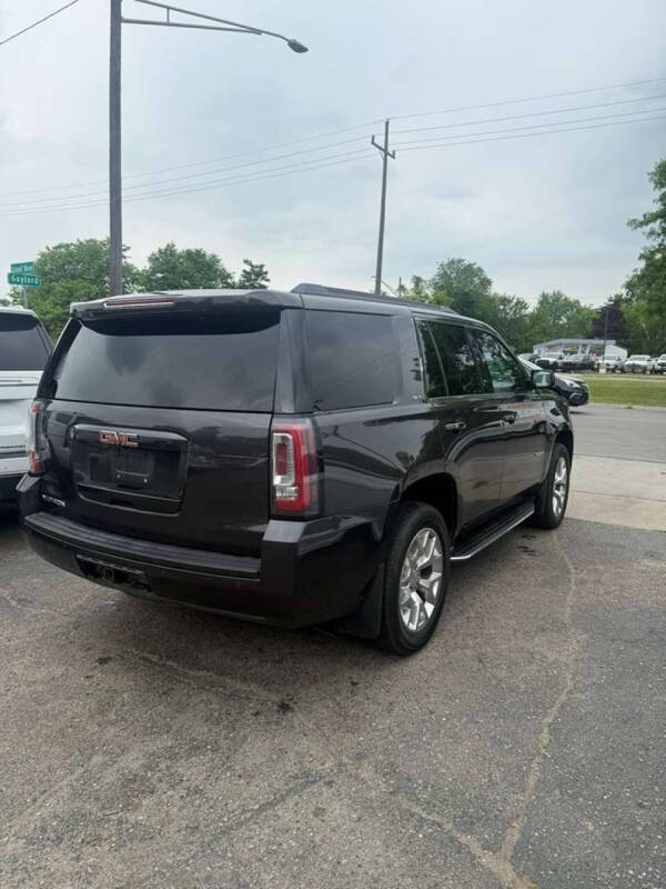 2017 GMC Yukon SLT