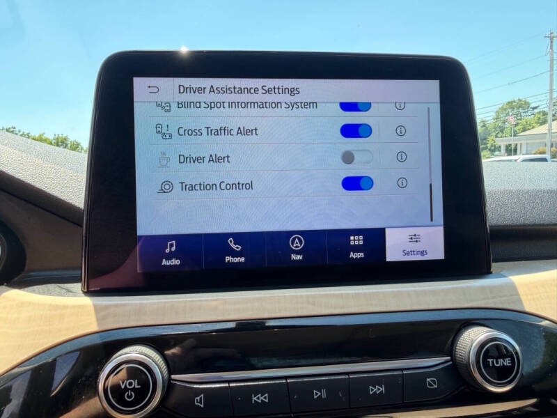 2022 Ford Escape Titanium
