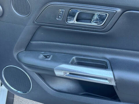 2016 Ford Mustang EcoBoost Premium