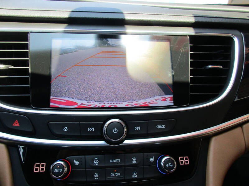 2017 Buick LaCrosse Essence