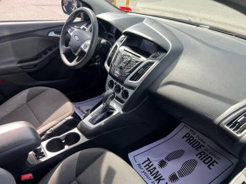 2014 Ford Focus SE