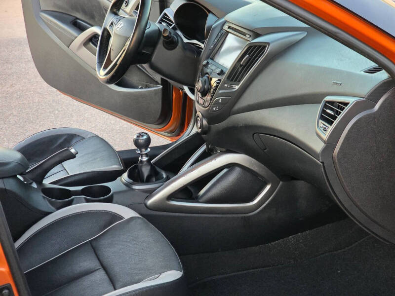 2015 Hyundai Veloster