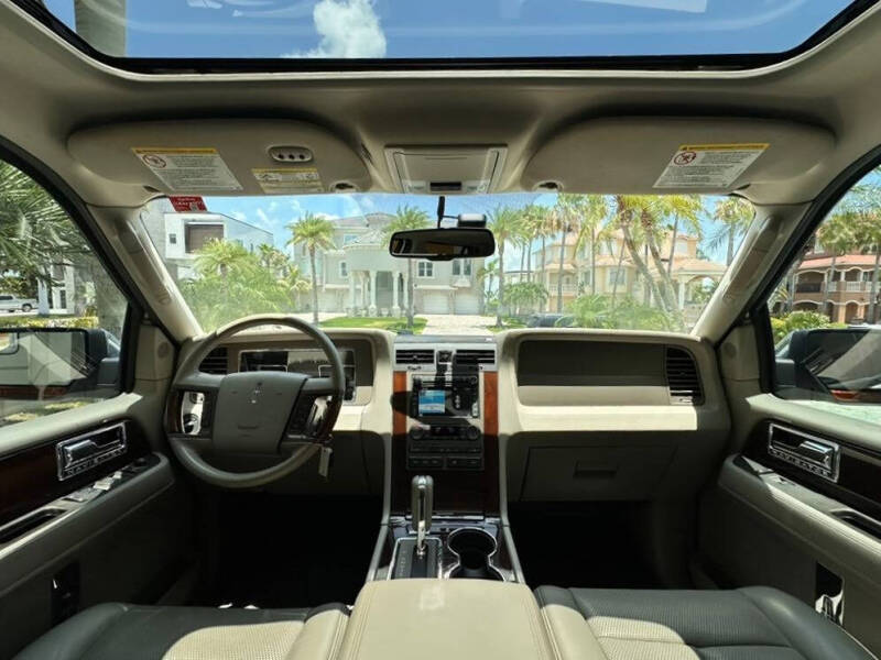 2014 Lincoln Navigator