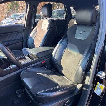 2019 Ford Edge ST