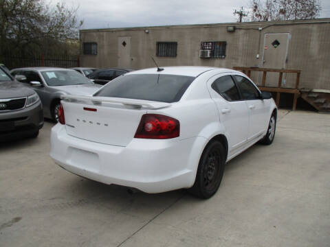 2012 Dodge Avenger SE