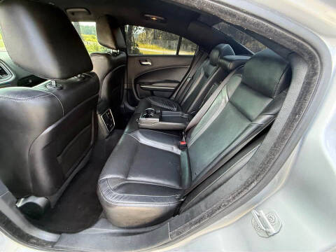 2020 Dodge Charger SXT