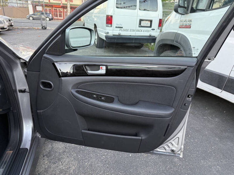 2013 Hyundai Genesis 3.8L