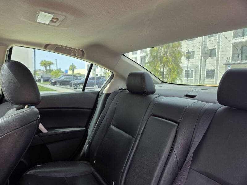 2012 Mazda MAZDA3
