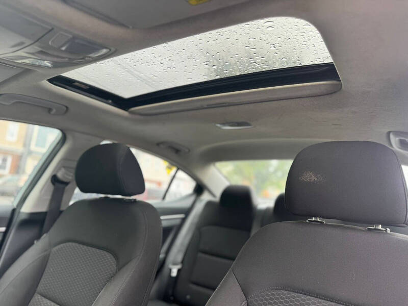 2020 Hyundai Elantra Value Edition