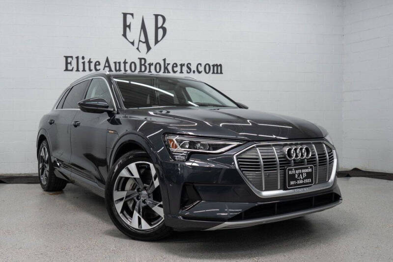 2021 Audi e-tron quattro Premium Plus
