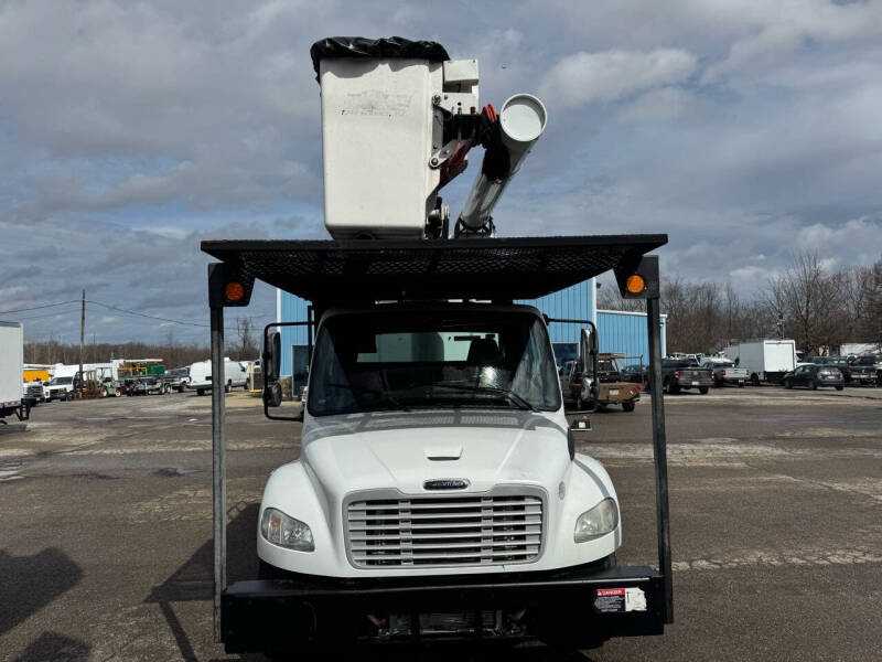 2012 Freightliner M2 106