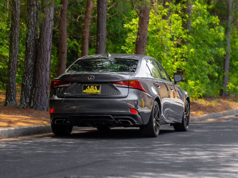 2017 Lexus IS 200t