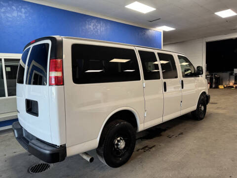 2015 Chevrolet Express LS 2500